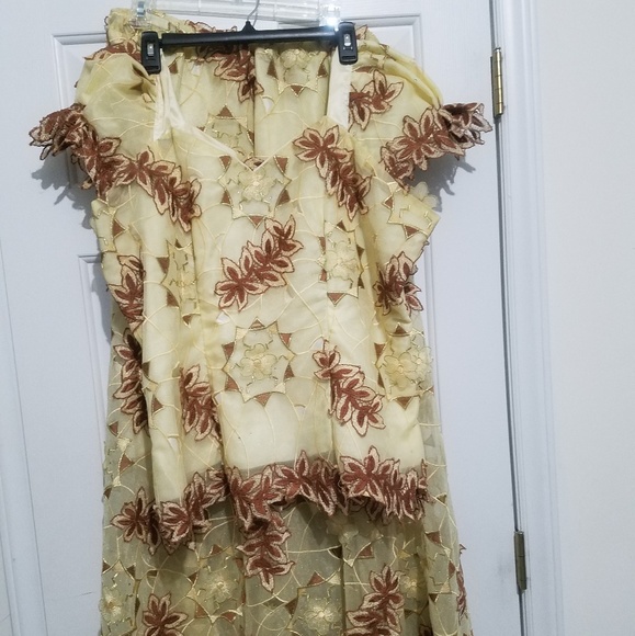 Two Piece Nigerian Set - Picture 1 of 5